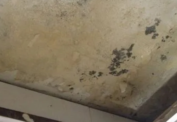 亳州市阳台漏水维修公司分享下亳州市卫生间渗水维修需要注意哪些问题。